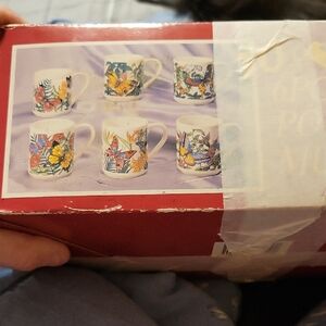 Vibrant Floral Mug Set - White and Multicolor